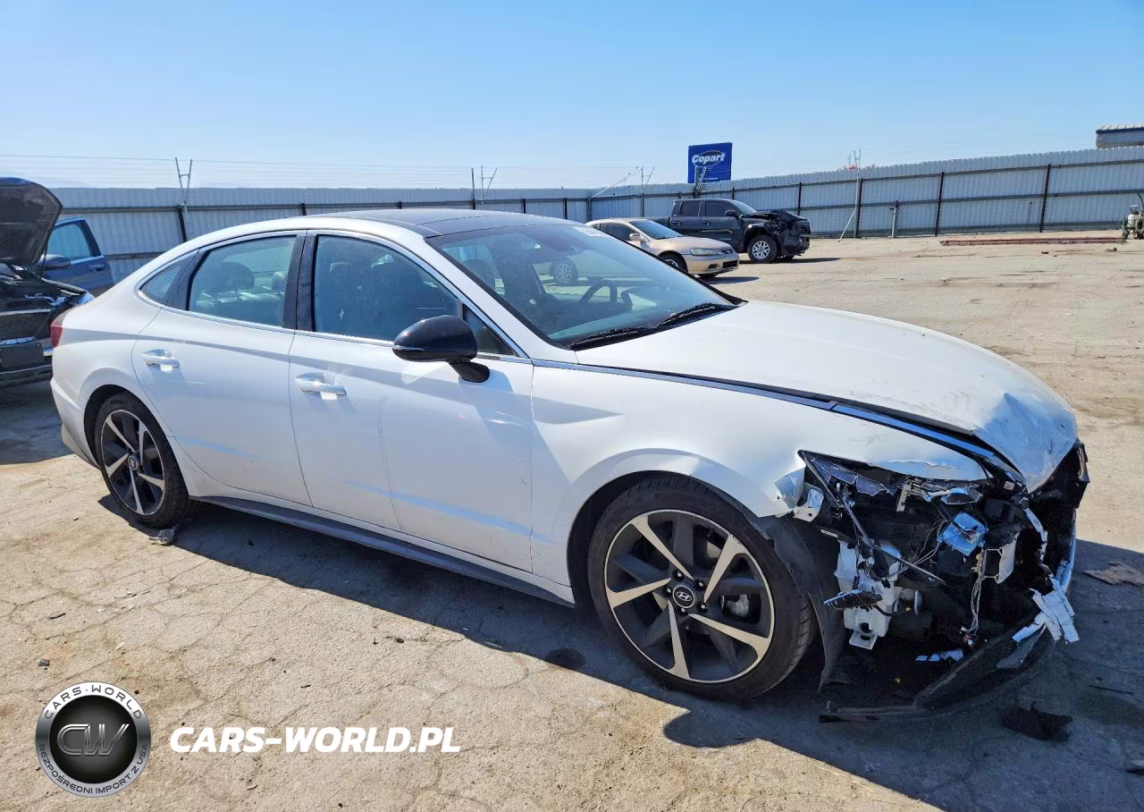 2023 Hyundai Sonata Sel Plus VIN:KMHL44J21PA279841 - 4