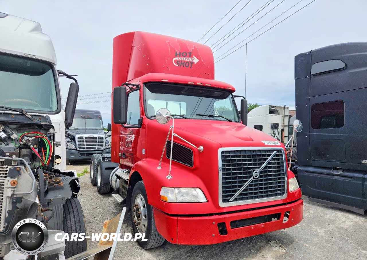2012 Volvo Vnm Semi Truck
