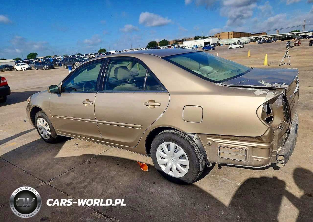 2005 Toyota Camry Le VIN:4T1BE32K95U083336 - 2