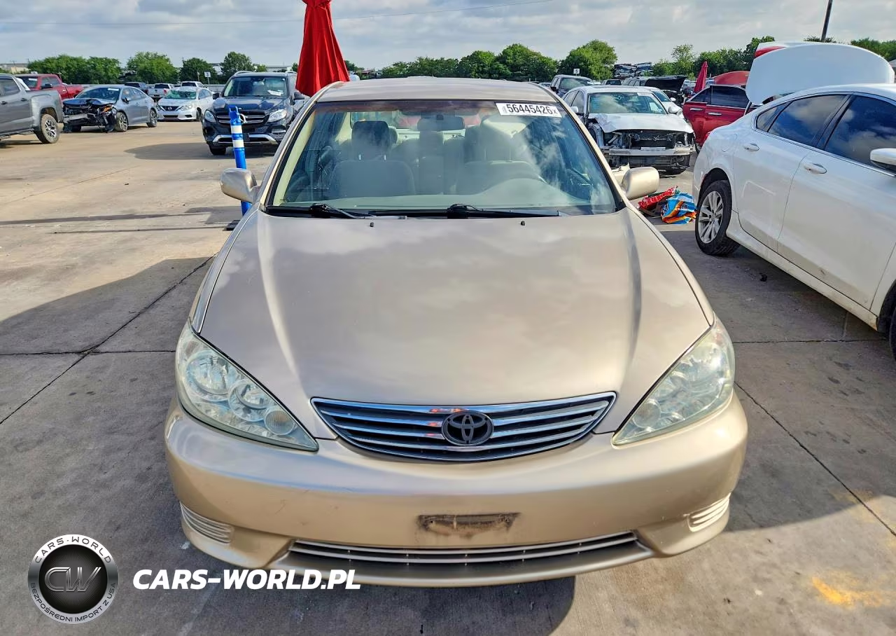 2005 Toyota Camry Le VIN:4T1BE32K95U083336 - 5
