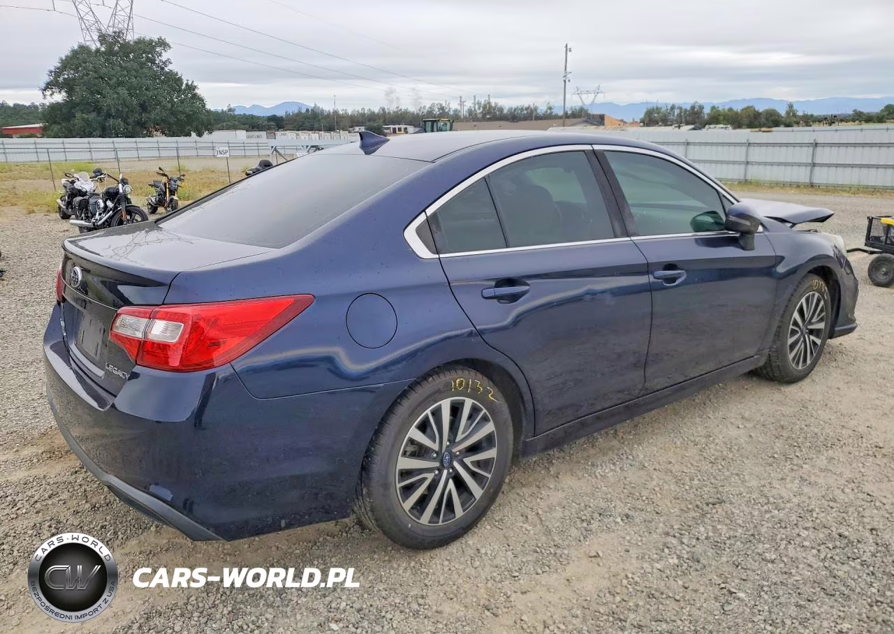 2018 Subaru Legacy 2.5I Premium VIN:4S3BNAF66J3019051 - 3