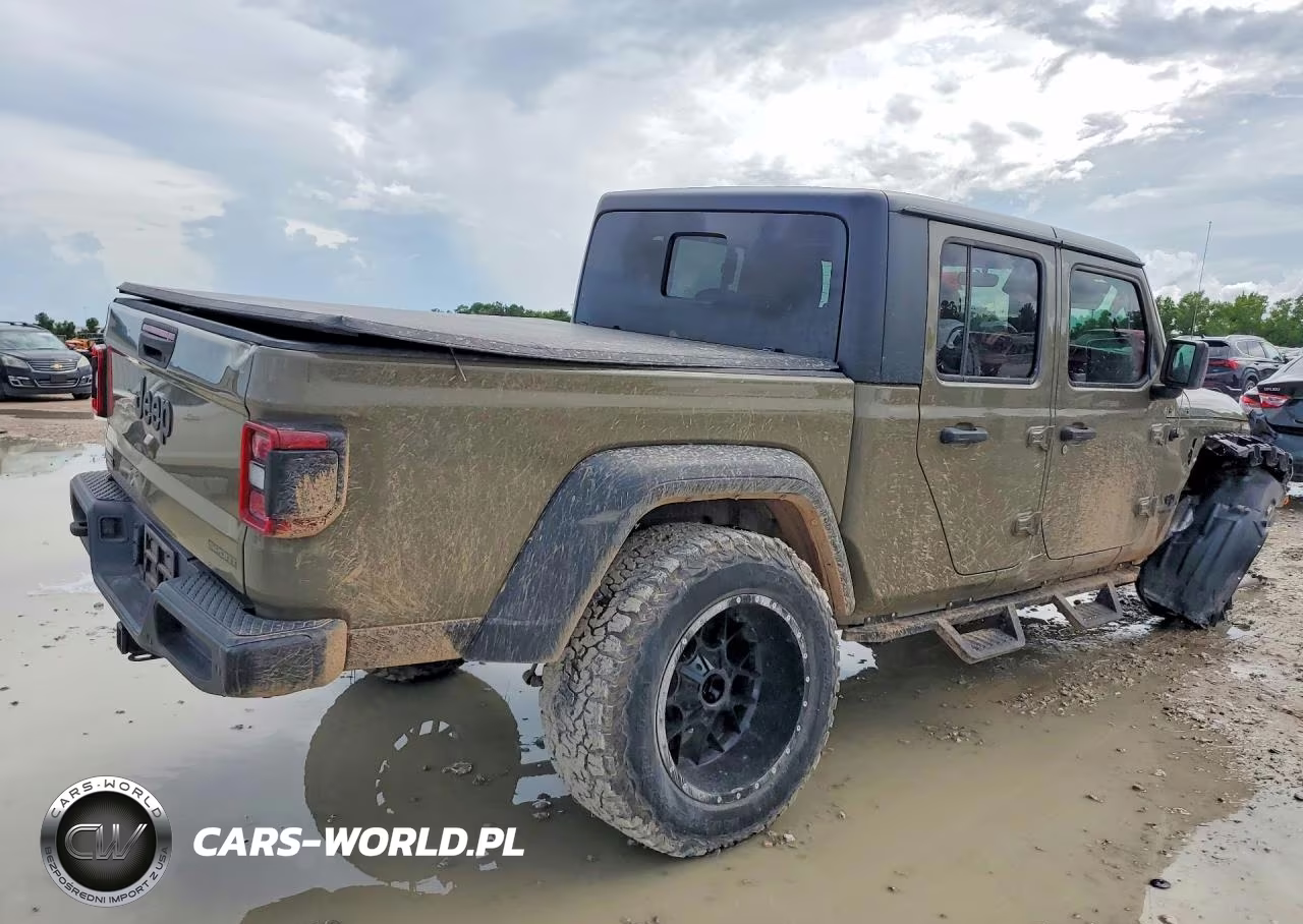 2020 Jeep Gladiator Sport VIN:1C6HJTAG3LL160946 - 3