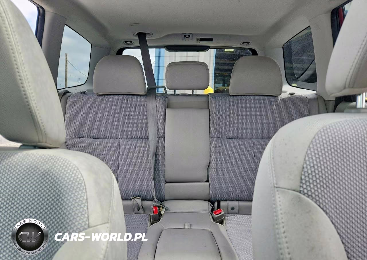 2011 Subaru Forester 2.5X Premium VIN:JF2SHADC2BH730817 - 10