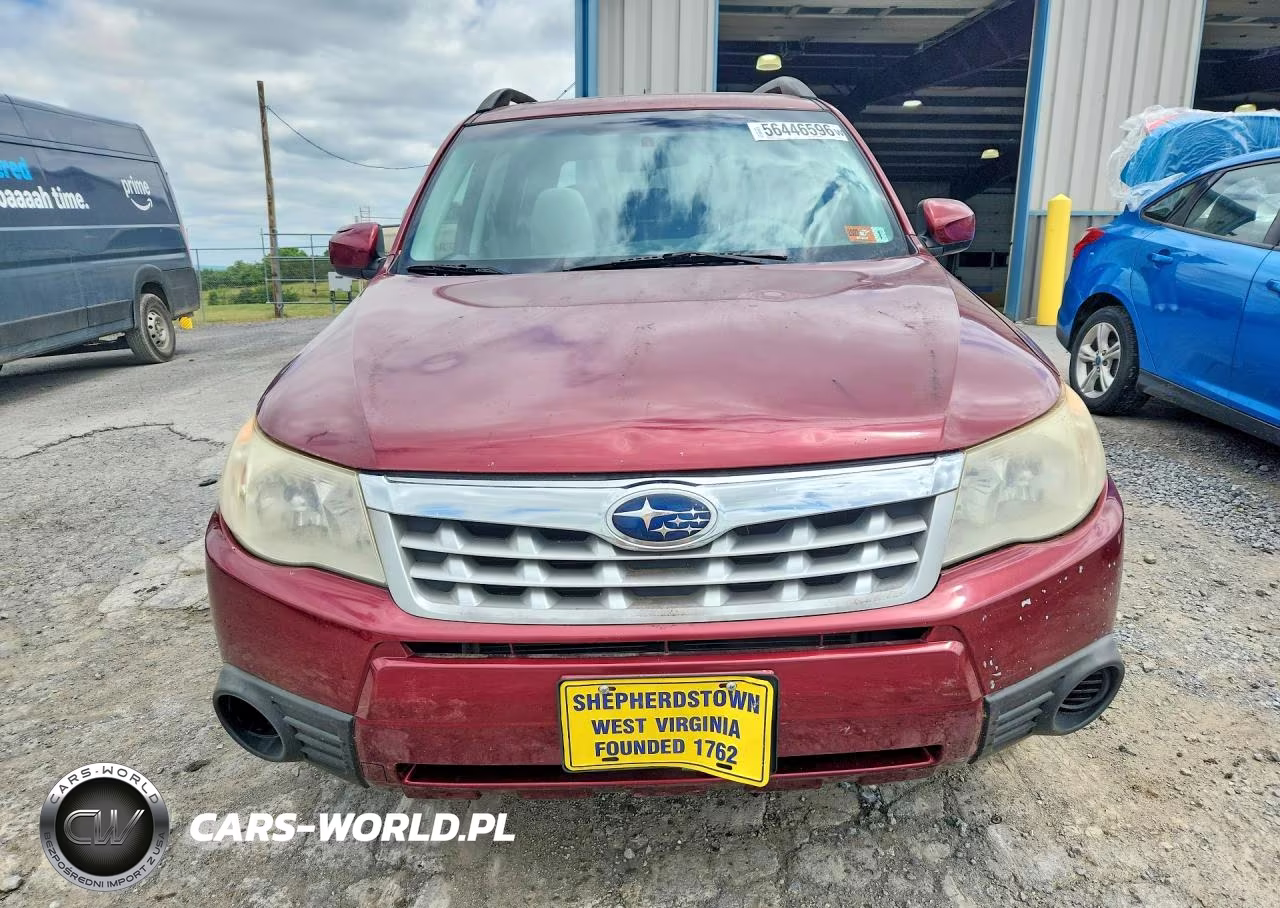 2011 Subaru Forester 2.5X Premium VIN:JF2SHADC2BH730817 - 5