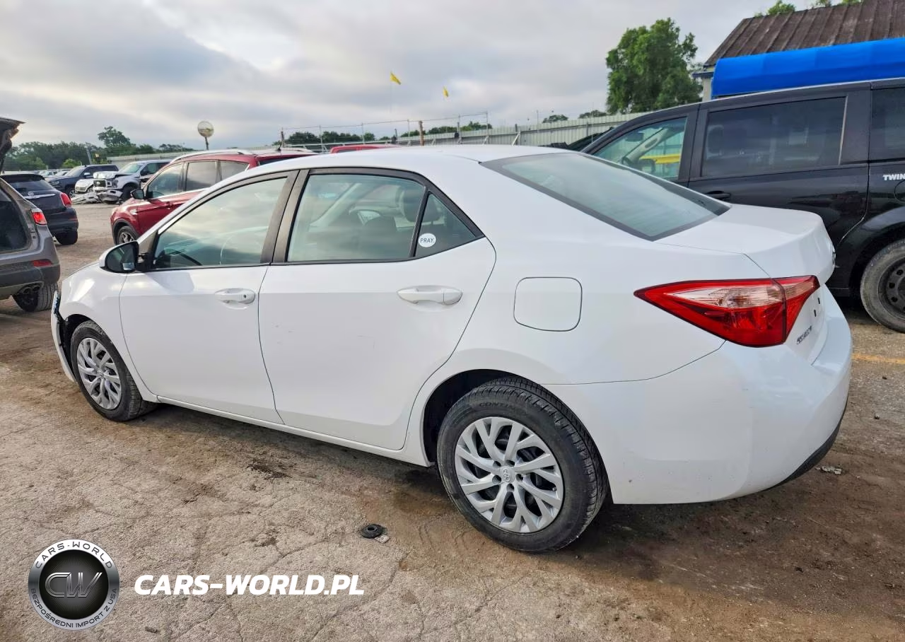 2019 Toyota Corolla Le VIN:2T1BURHEXKC241588 - 2