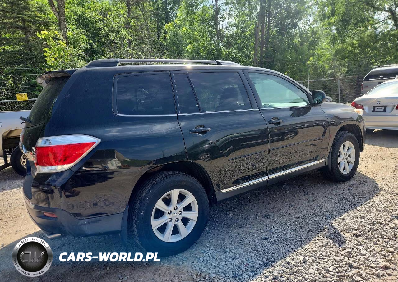 2013 Toyota Highlander Se VIN:5TDBK3EH4DS186387 - 3