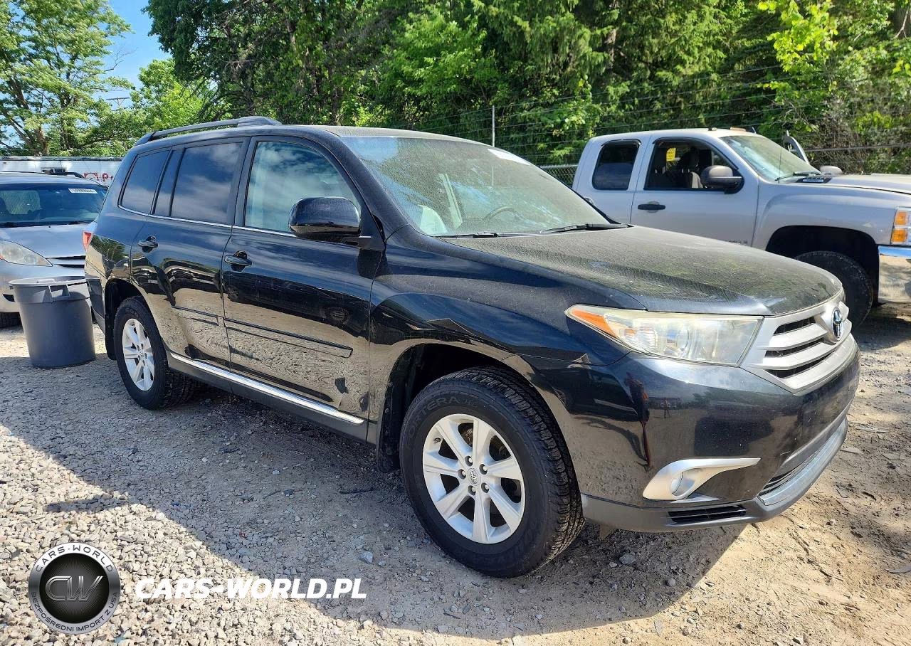 2013 Toyota Highlander Se VIN:5TDBK3EH4DS186387 - 4