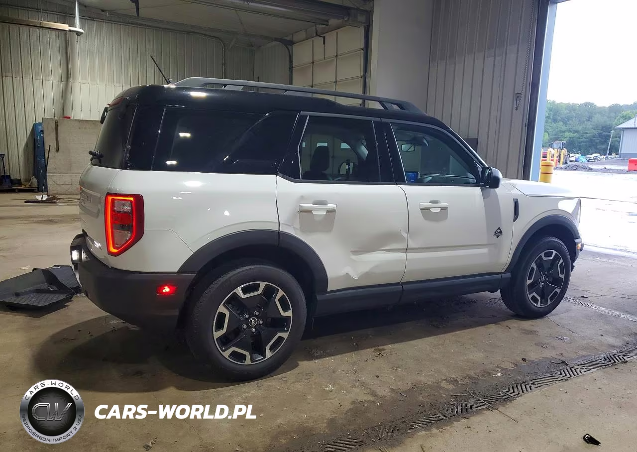 2024 Ford Bronco Sport Outer Banks VIN:3FMCR9C63RRE50872 - 3
