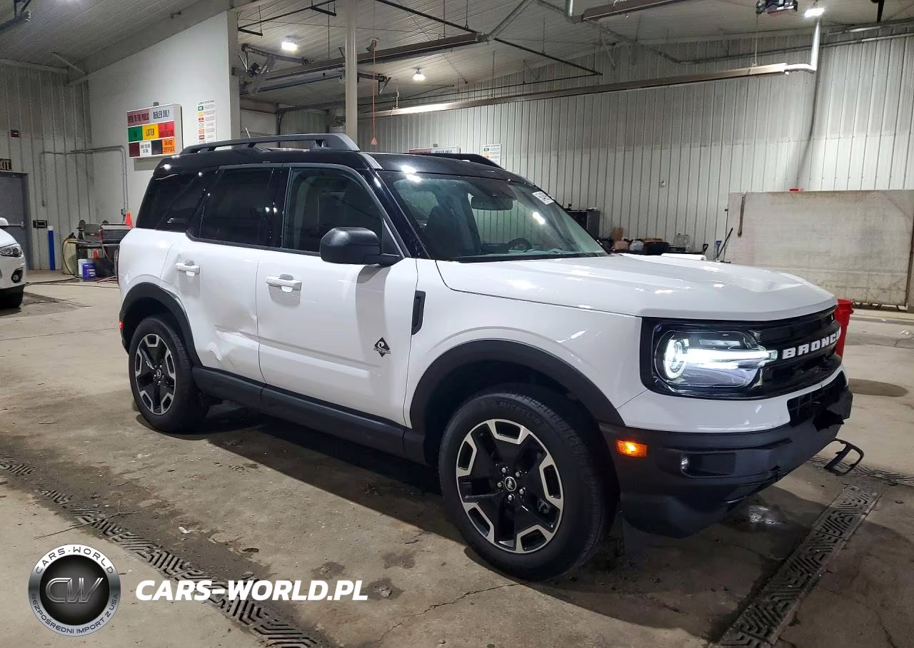 2024 Ford Bronco Sport Outer Banks VIN:3FMCR9C63RRE50872 - 4