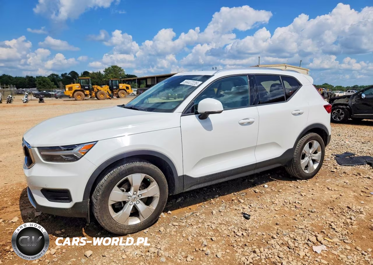 2020 Volvo Xc40 T4 Momentum