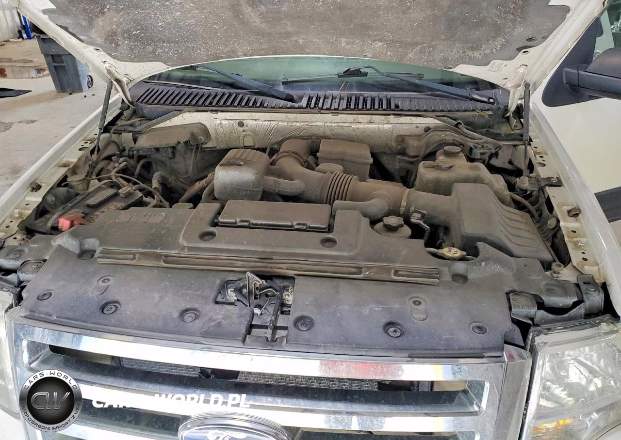 2012 Ford Expedition Xl VIN:1FMJU1G55CEF29074 - 12
