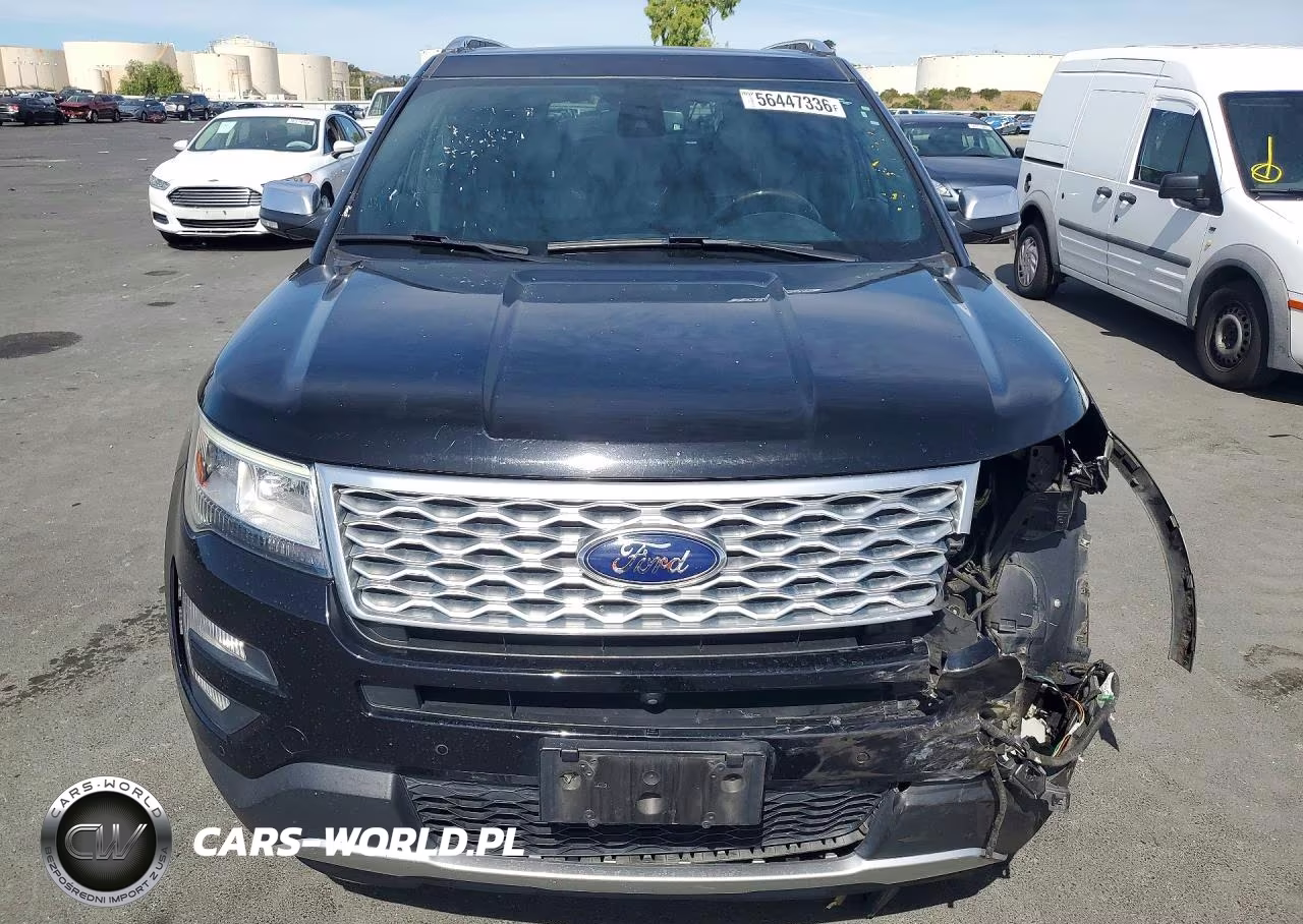 2017 Ford Explorer Platinum VIN:1FM5K8HT7HGD91403 - 5