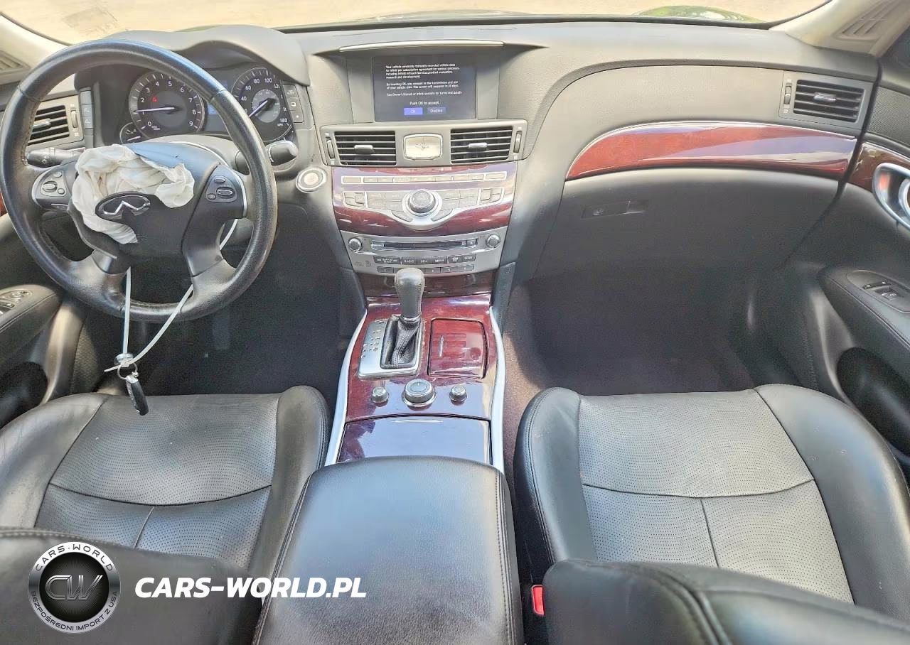 2019 Infiniti Q70 3.7 Luxe VIN:JN1BY1AR8KM585588 - 8