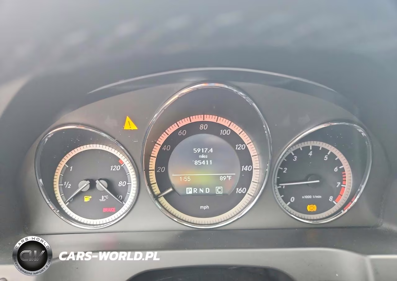 2010 Mercedes-Benz C 300 4Matic VIN:WDDGF8BB8AR090897 - 9