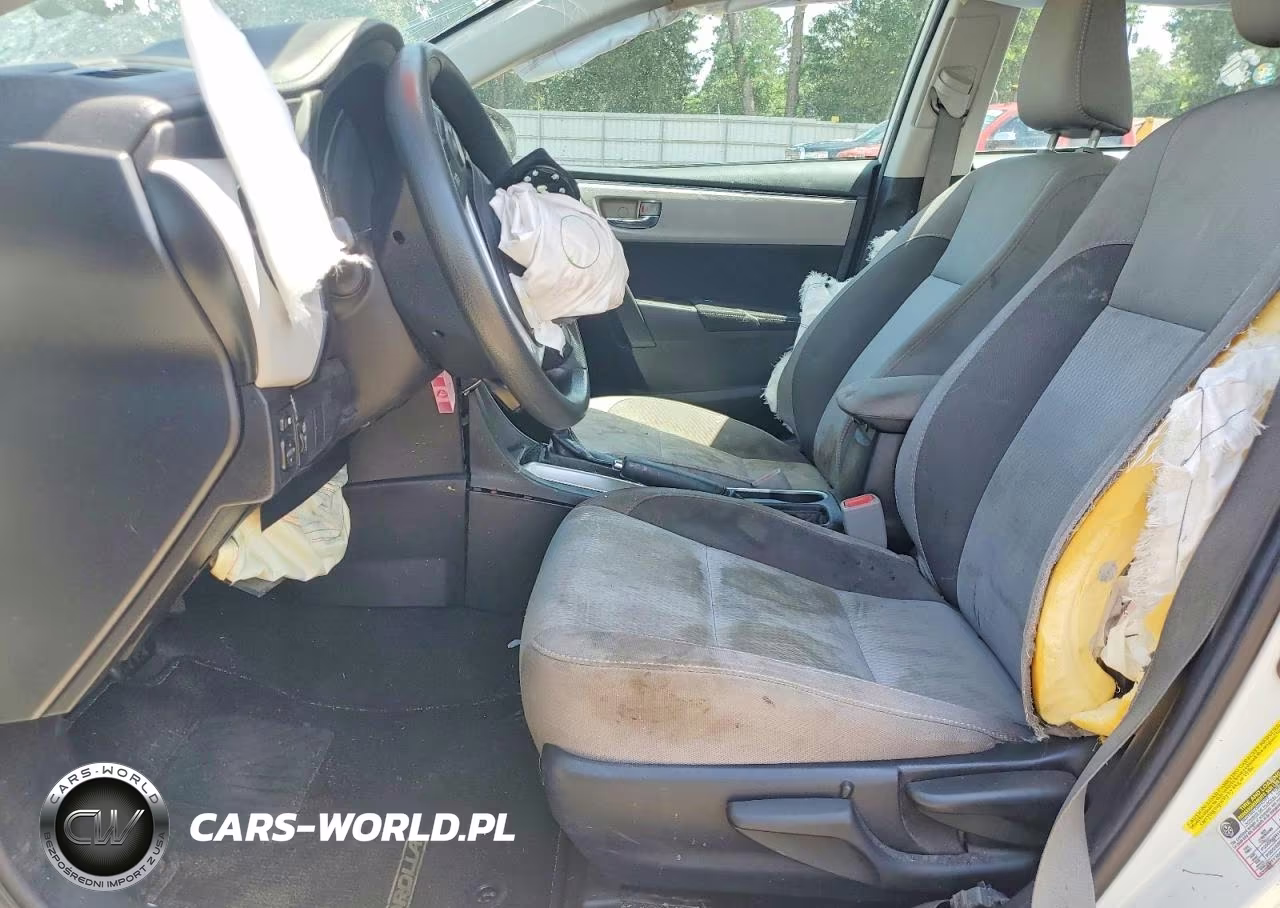 2018 Toyota Corolla Le VIN:2T1BURHE4JC030871 - 7