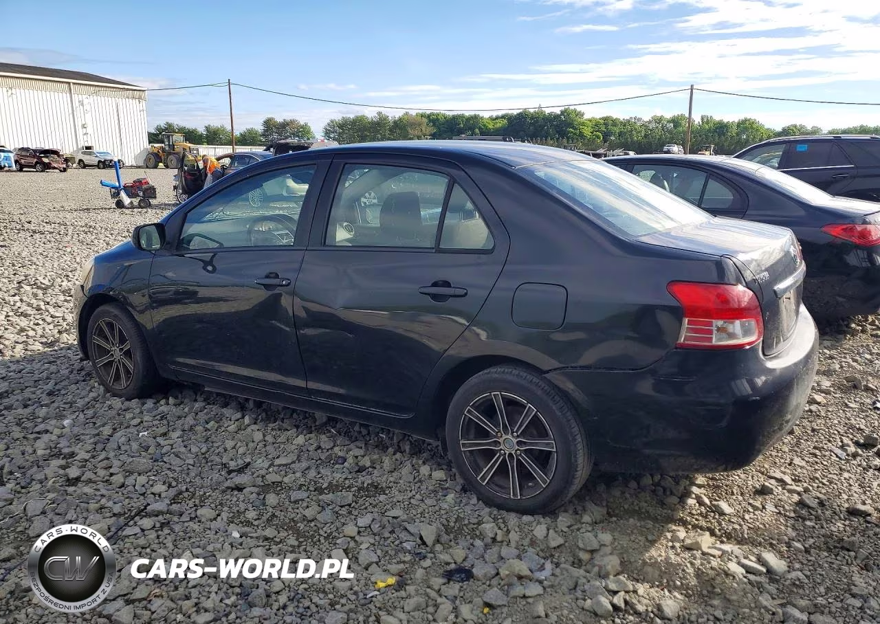 2008 Toyota Yaris Base VIN:JTDBT923281211878 - 2