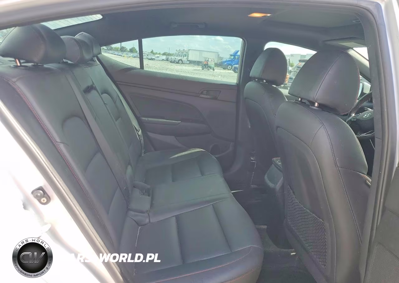 2019 Hyundai Elantra Sport VIN:KMHD04LB9KU813169 - 10