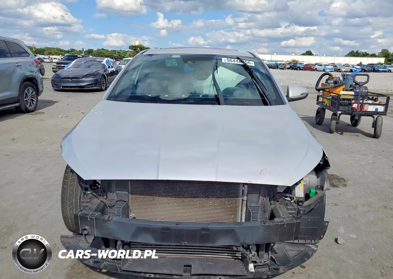 2019 Hyundai Elantra Sport VIN:KMHD04LB9KU813169 - 5