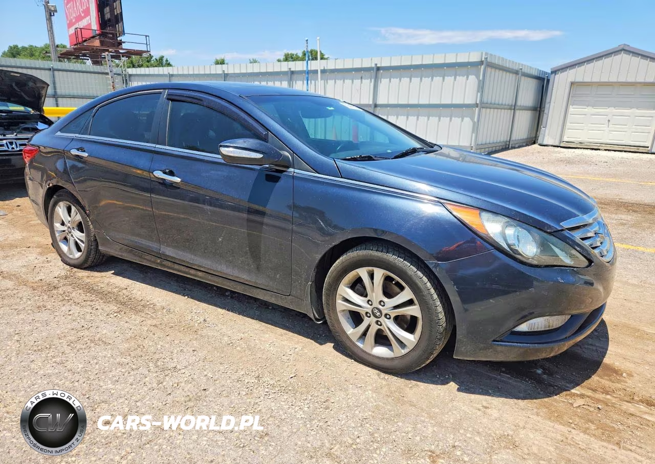2011 Hyundai Sonata Limited VIN:5NPEC4AC1BH163341 - 4