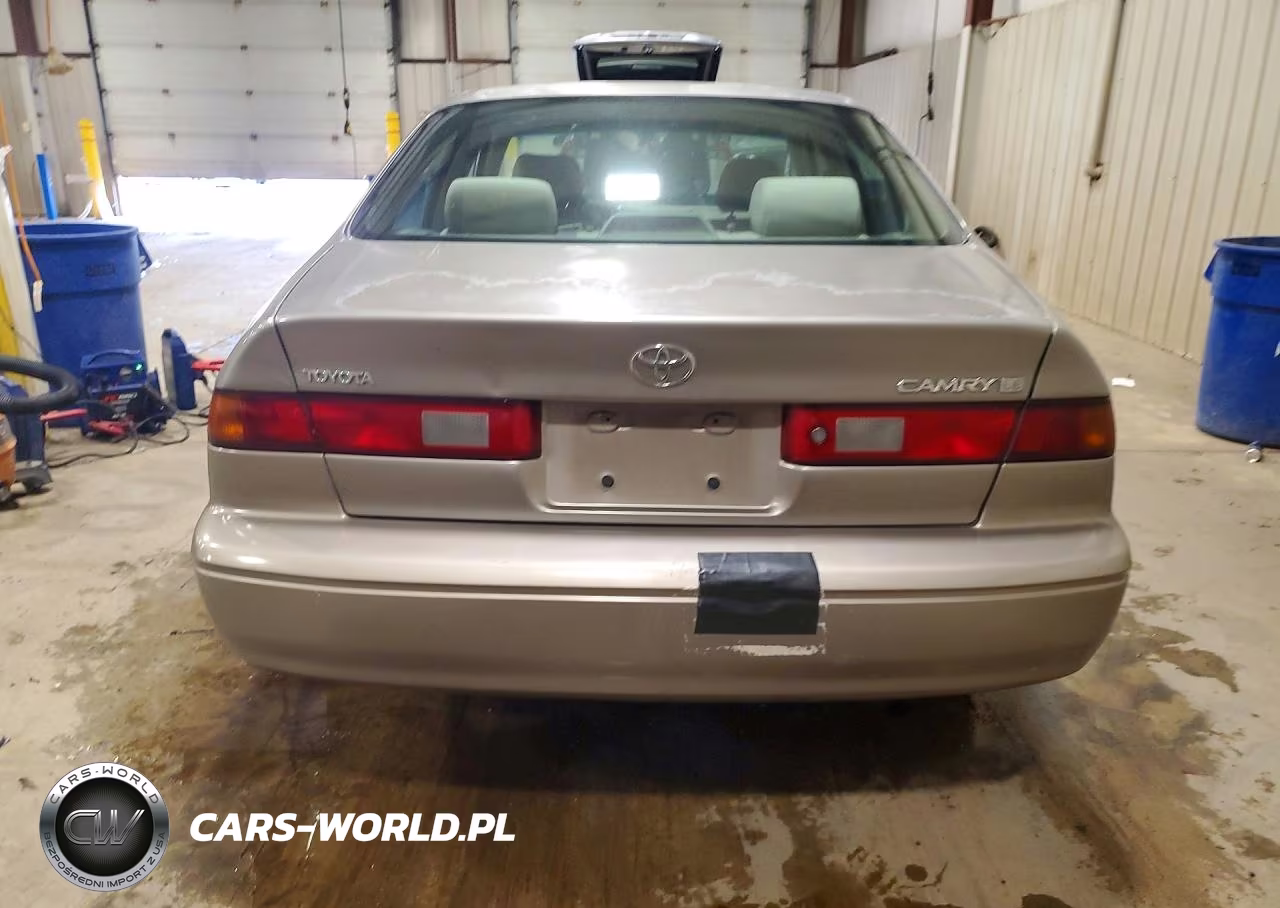 1999 Toyota Camry Le VIN:4T1BG22K1XU415373 - 6