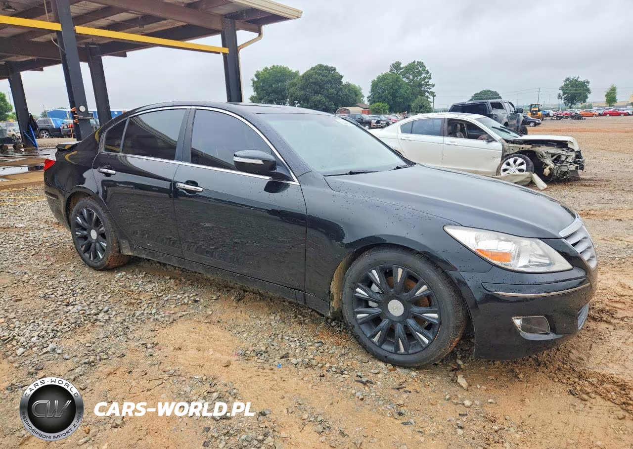 2011 Hyundai Genesis 3.8L VIN:KMHGC4DE3BU135063 - 4