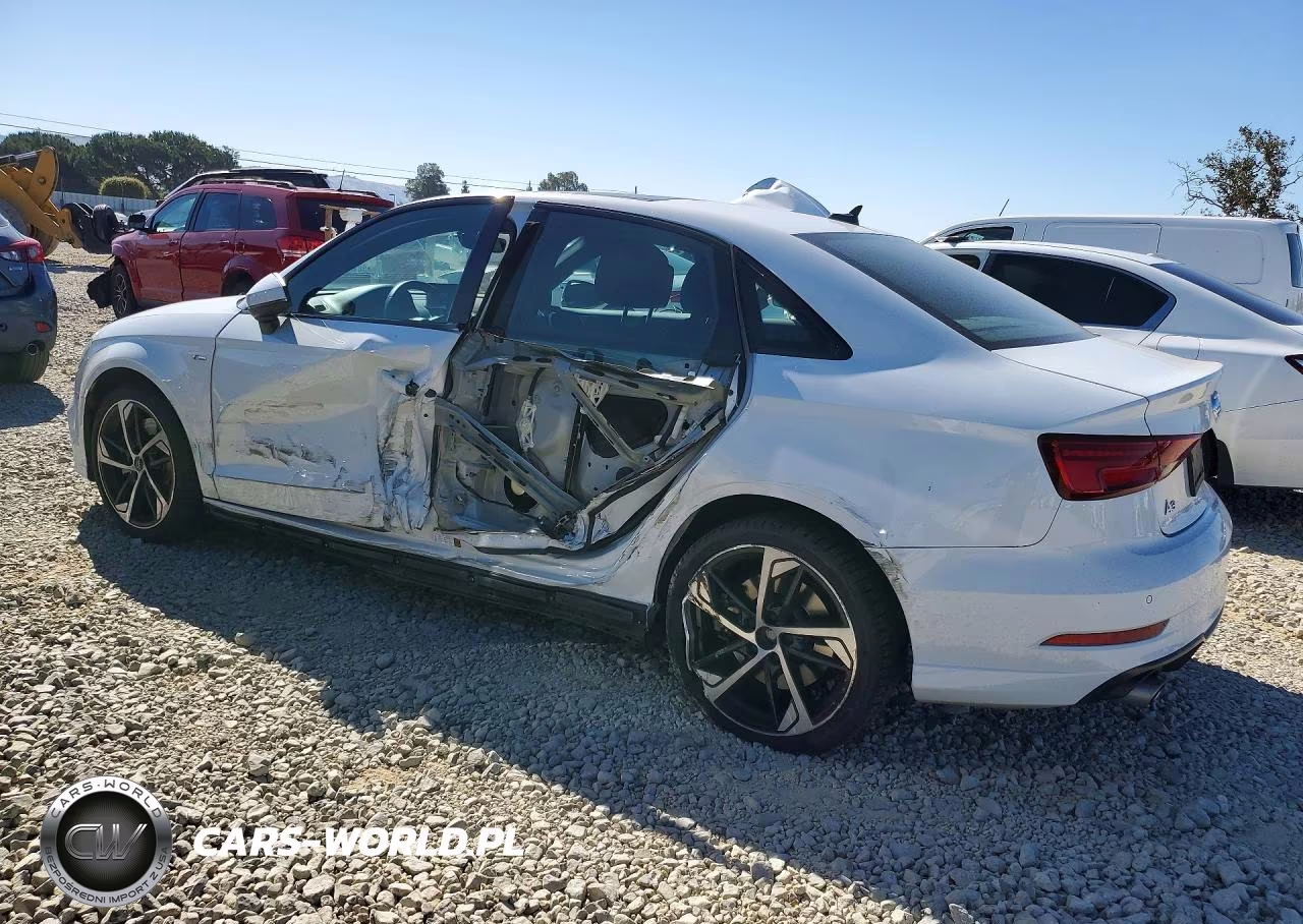 2020 Audi A3 S-Line Premium VIN:WAUBEGFF3LA100233 - 2
