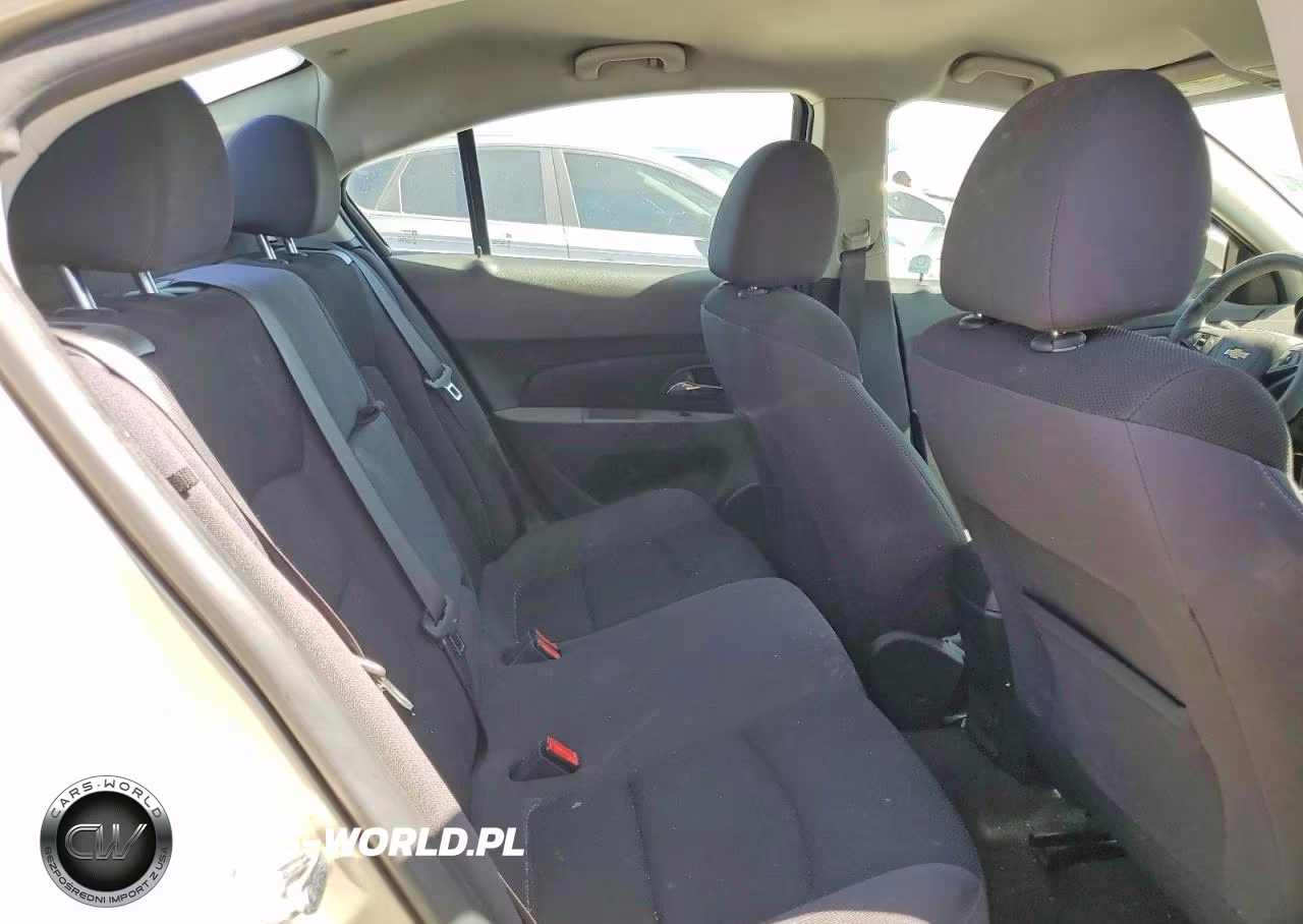 2015 Chevrolet Cruze Lt VIN:1G1PC5SB6F7180966 - 10