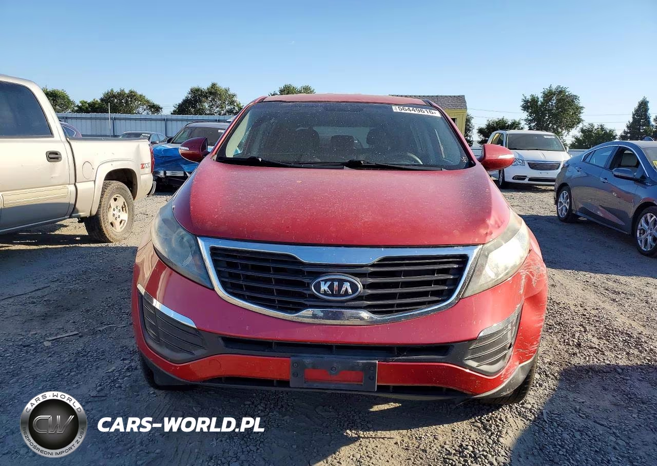 2012 Kia Sportage Lx VIN:KNDPB3A23C7335811 - 5