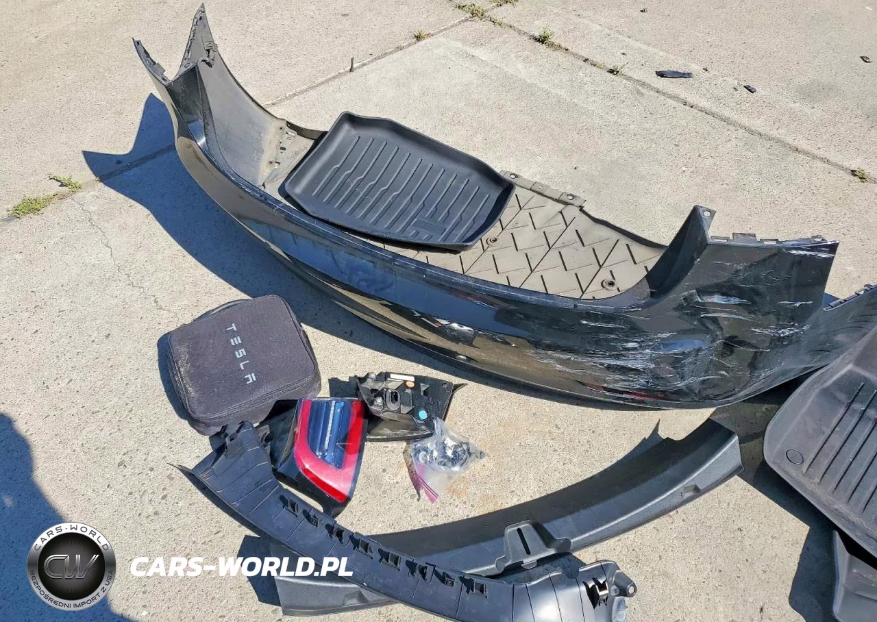 2018 Tesla Model 3 VIN:5YJ3E1EA8JF172768 - 12