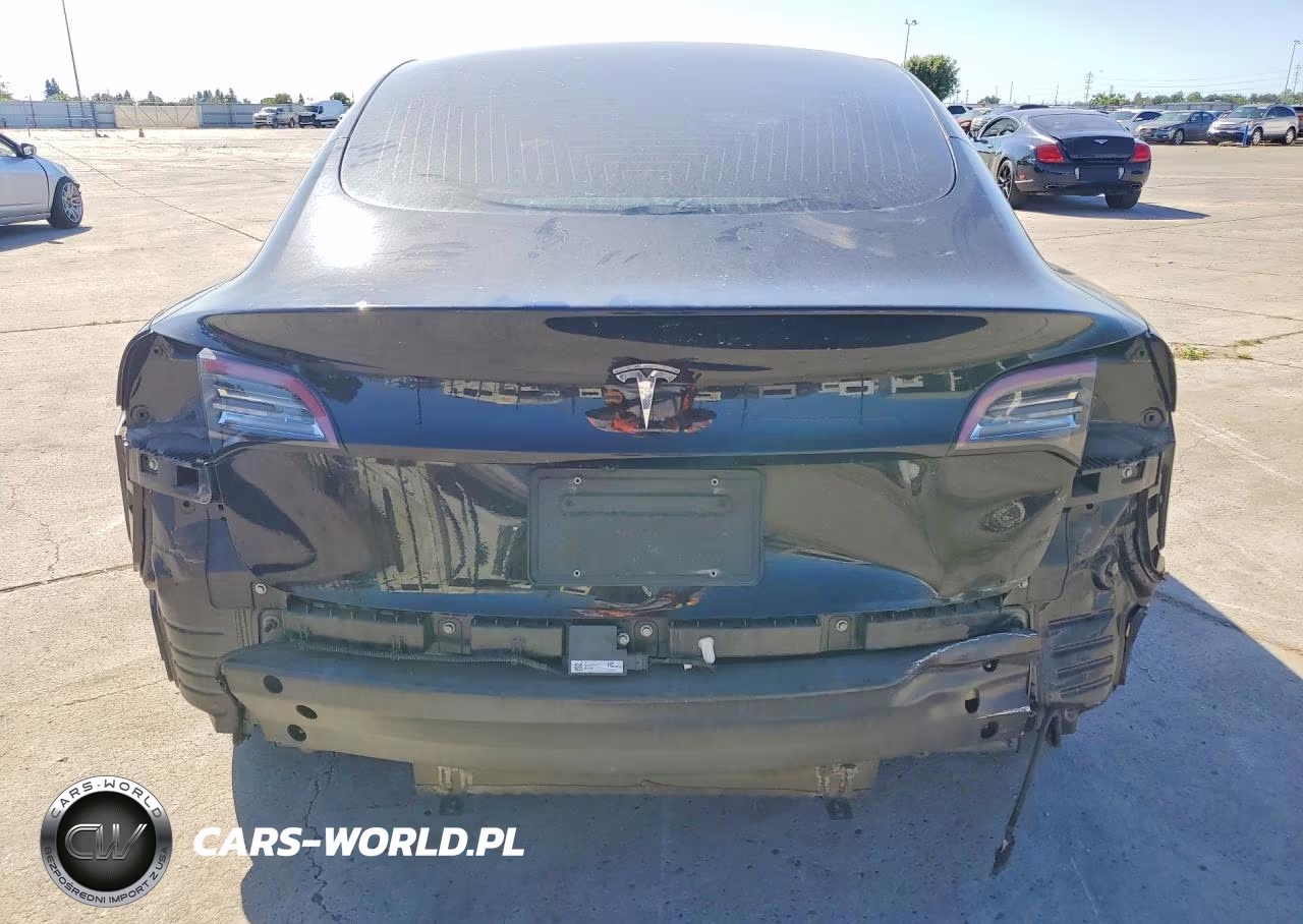 2018 Tesla Model 3 VIN:5YJ3E1EA8JF172768 - 6
