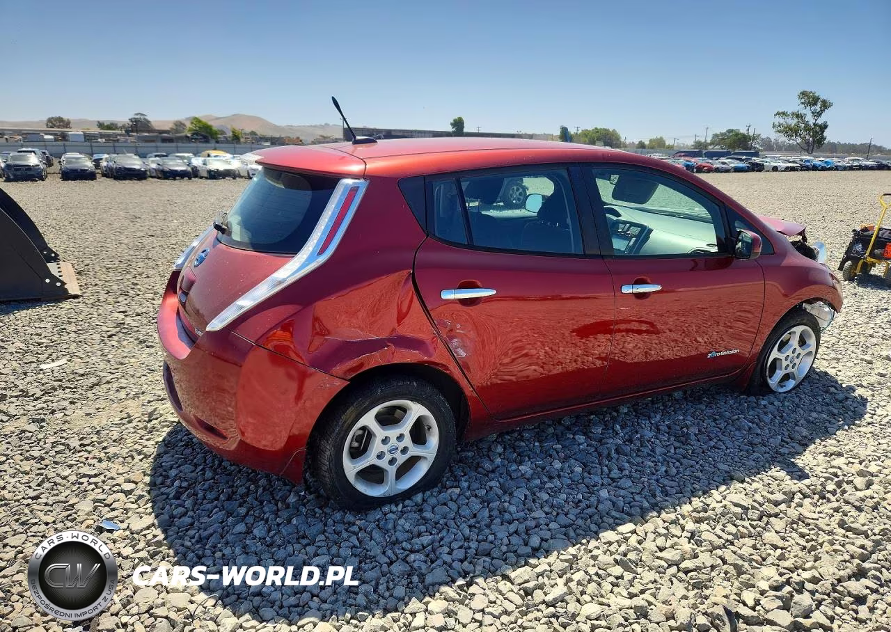 2013 Nissan Leaf S VIN:1N4AZ0CP8DC408047 - 3