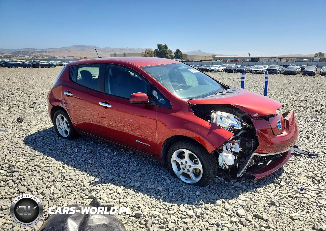 2013 Nissan Leaf S VIN:1N4AZ0CP8DC408047 - 4
