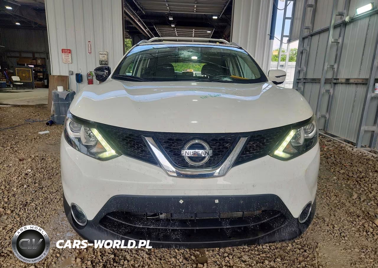 2017 Nissan Rogue VIN:JN1BJ1CR4HW111958 - 5