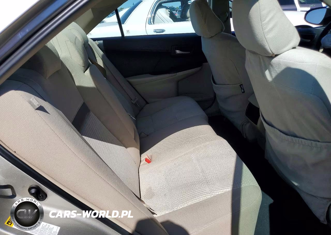 2014 Toyota Camry Le VIN:4T4BF1FK7ER363161 - 10