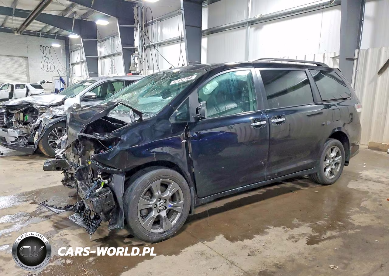 2019 Toyota Sienna Se 7-Passenger