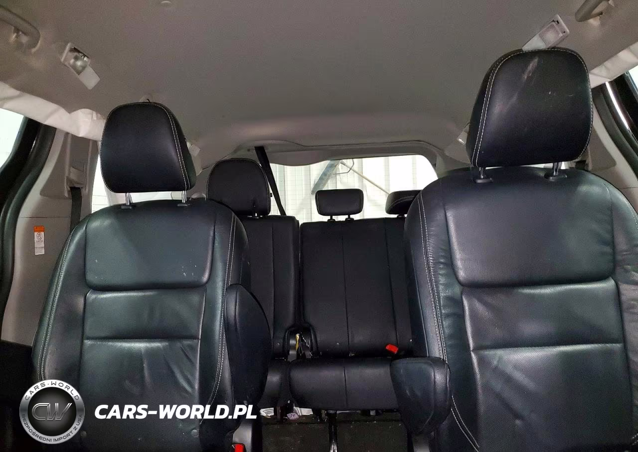 2019 Toyota Sienna Se 7-Passenger VIN:5TDEZ3DC9KS215250 - 10