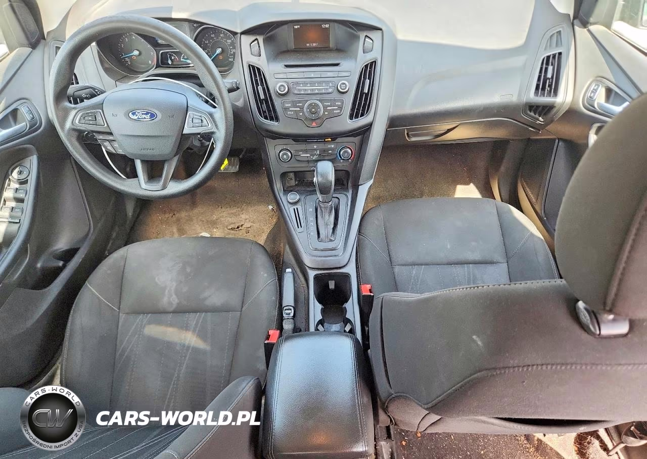 2017 Ford Focus Se VIN:1FADP3K21HL346555 - 8