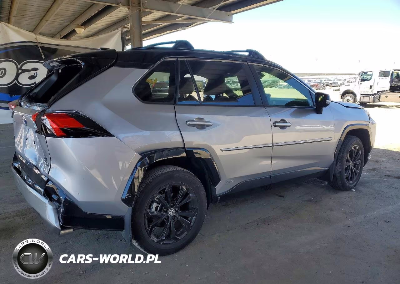 2024 Toyota Rav4 Xse VIN:JTME6RFV7RD555934 - 3