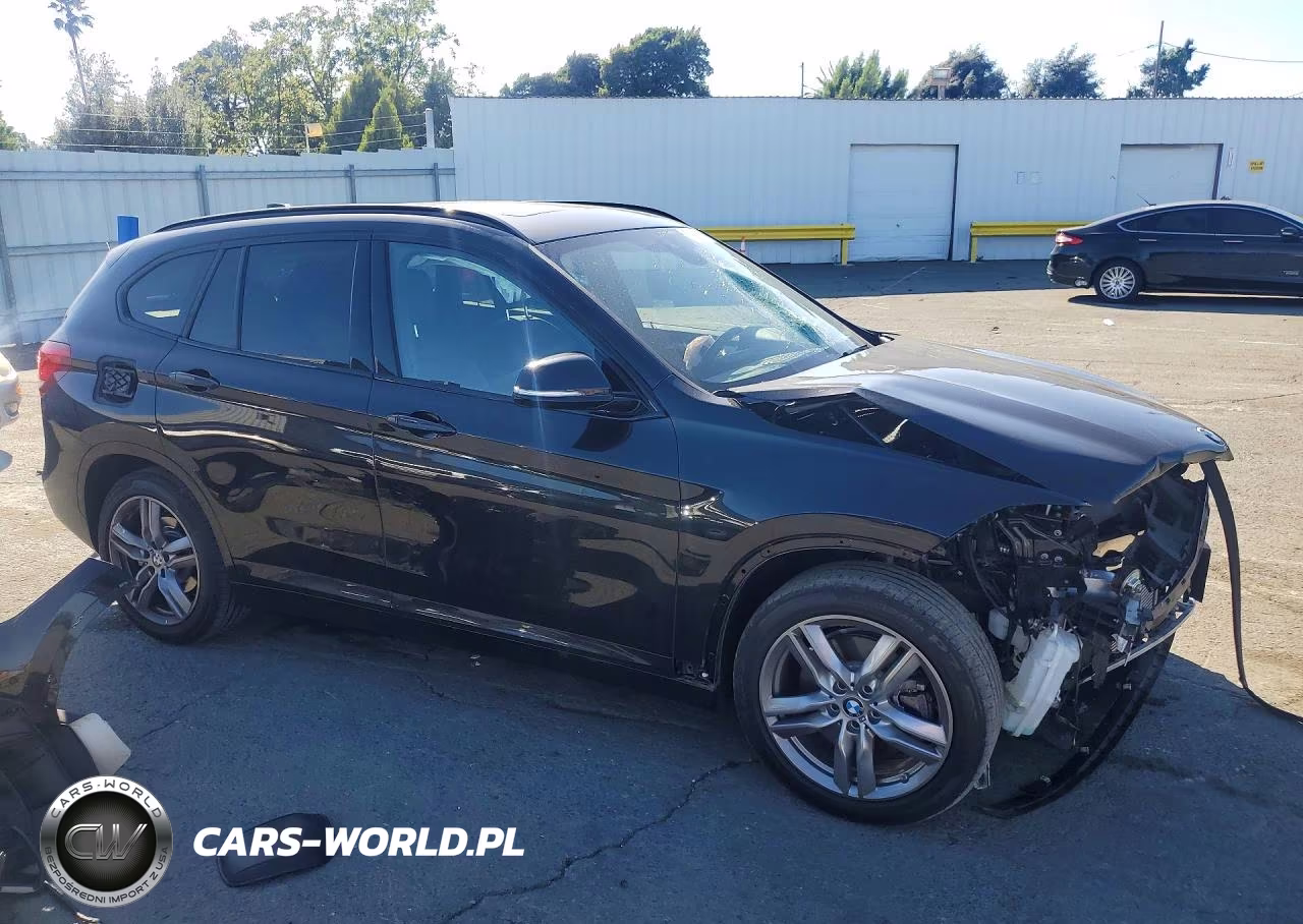 2021 BMW X1 xDrive28I VIN:WBXJG9C03M5U00601 - 4