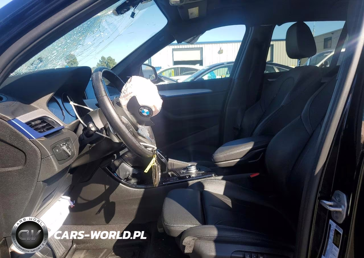 2021 BMW X1 xDrive28I VIN:WBXJG9C03M5U00601 - 7