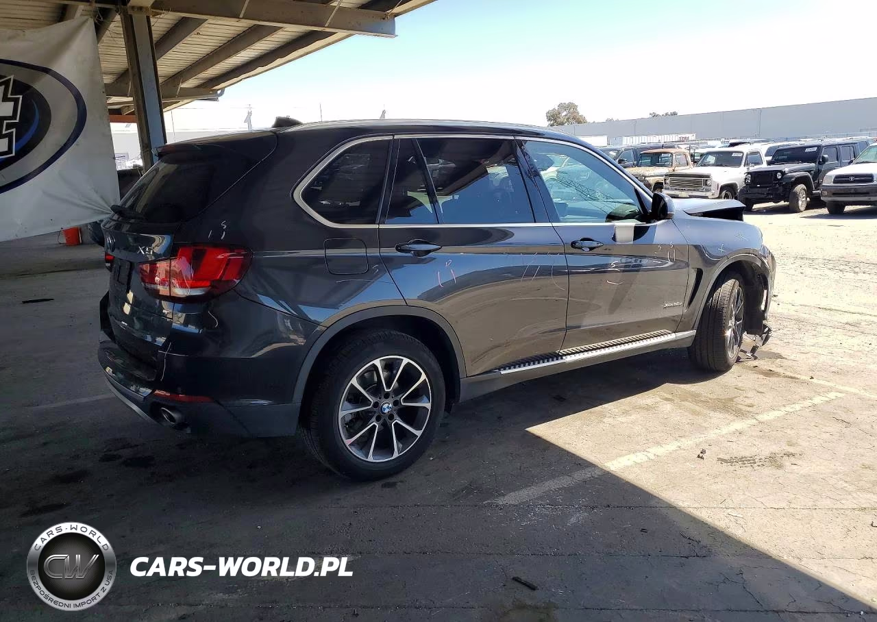 2017 BMW X5 xDrive35D VIN:5UXKS4C3XH0U04692 - 3