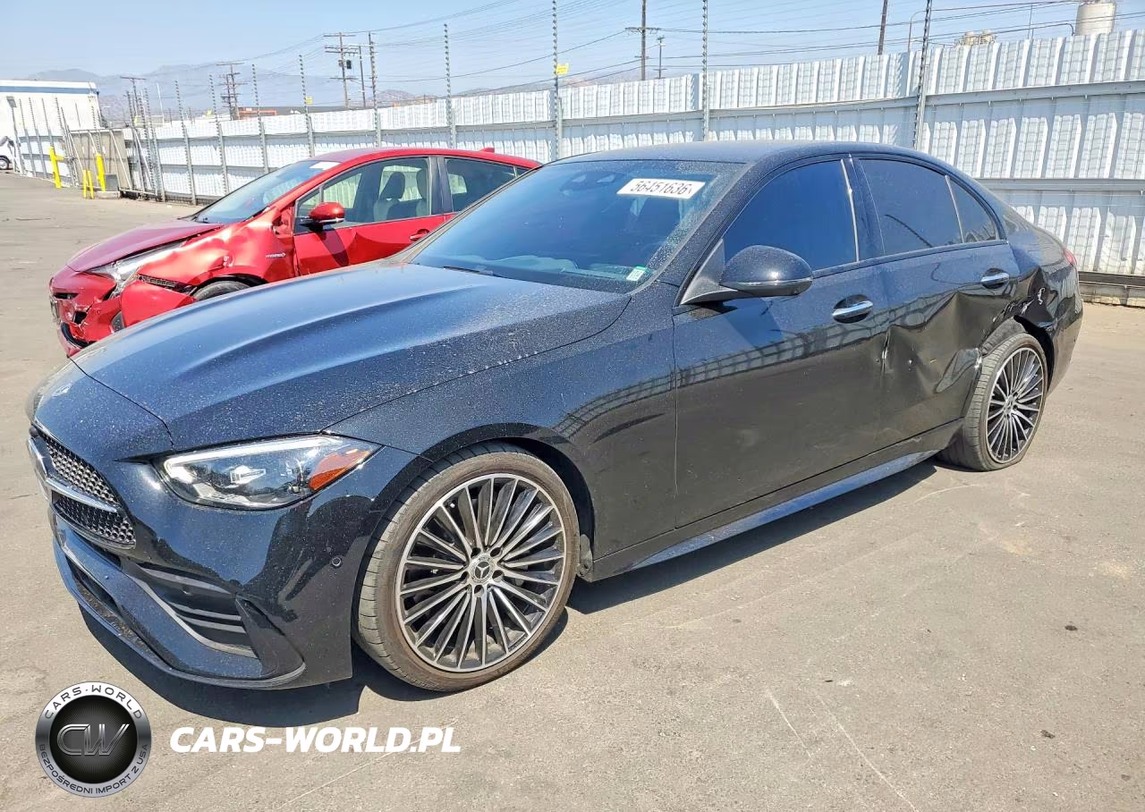2024 Mercedes-Benz C 300 – zdjęcie 1 z 12