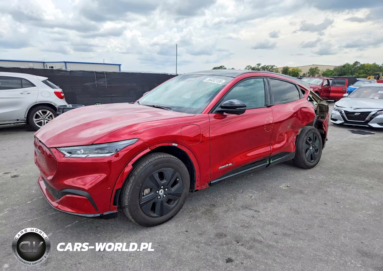 2023 Ford Mustang Mach-E California Route 1 – zdjęcie 1 z 14