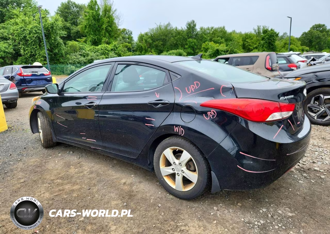 2013 Hyundai Elantra Gls VIN:5NPDH4AE8DH232043 - 2