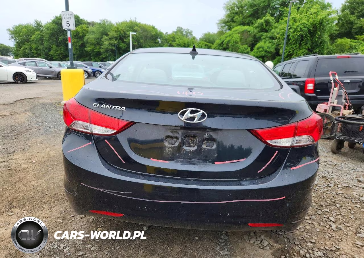 2013 Hyundai Elantra Gls VIN:5NPDH4AE8DH232043 - 6