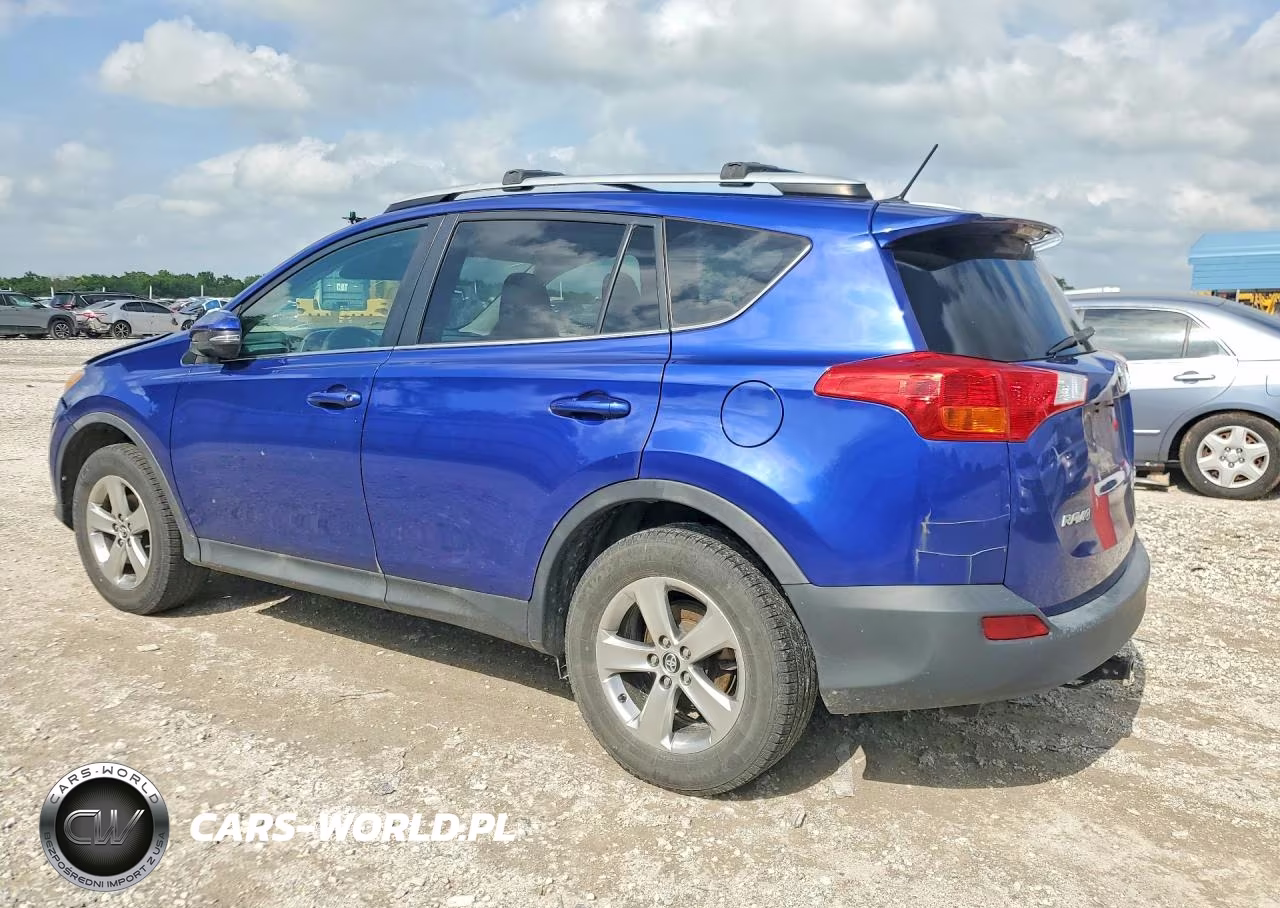 2015 Toyota Rav4 Xle VIN:2T3RFREV6FW300807 - 2