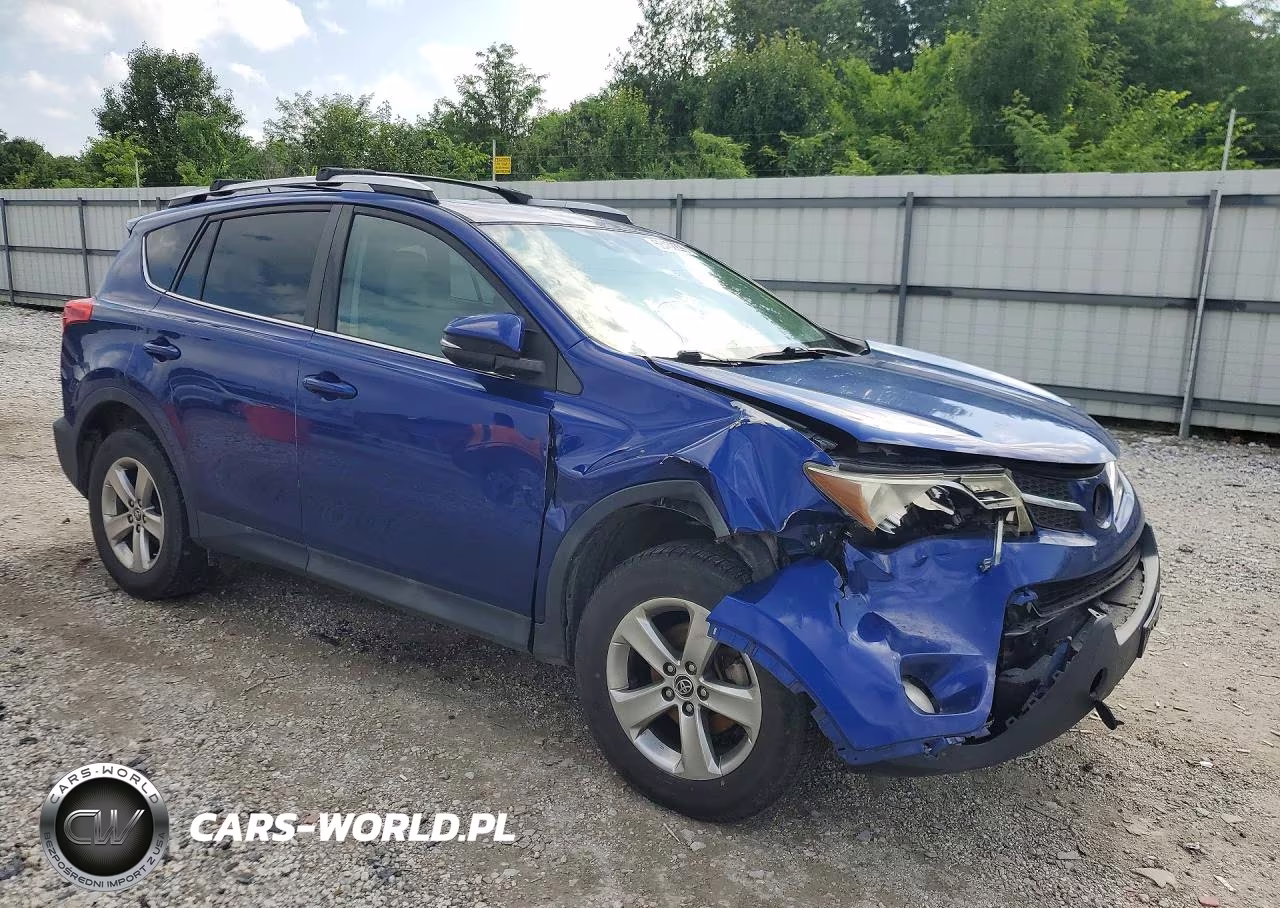 2015 Toyota Rav4 Xle VIN:2T3RFREV6FW300807 - 4