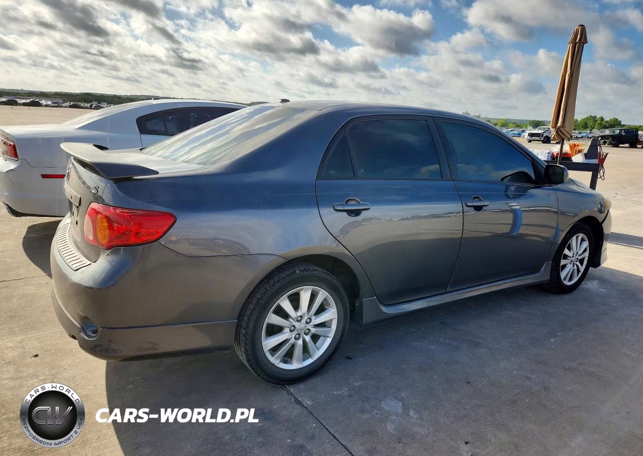 2010 Toyota Corolla S VIN:1NXBU4EE5AZ353347 - 3