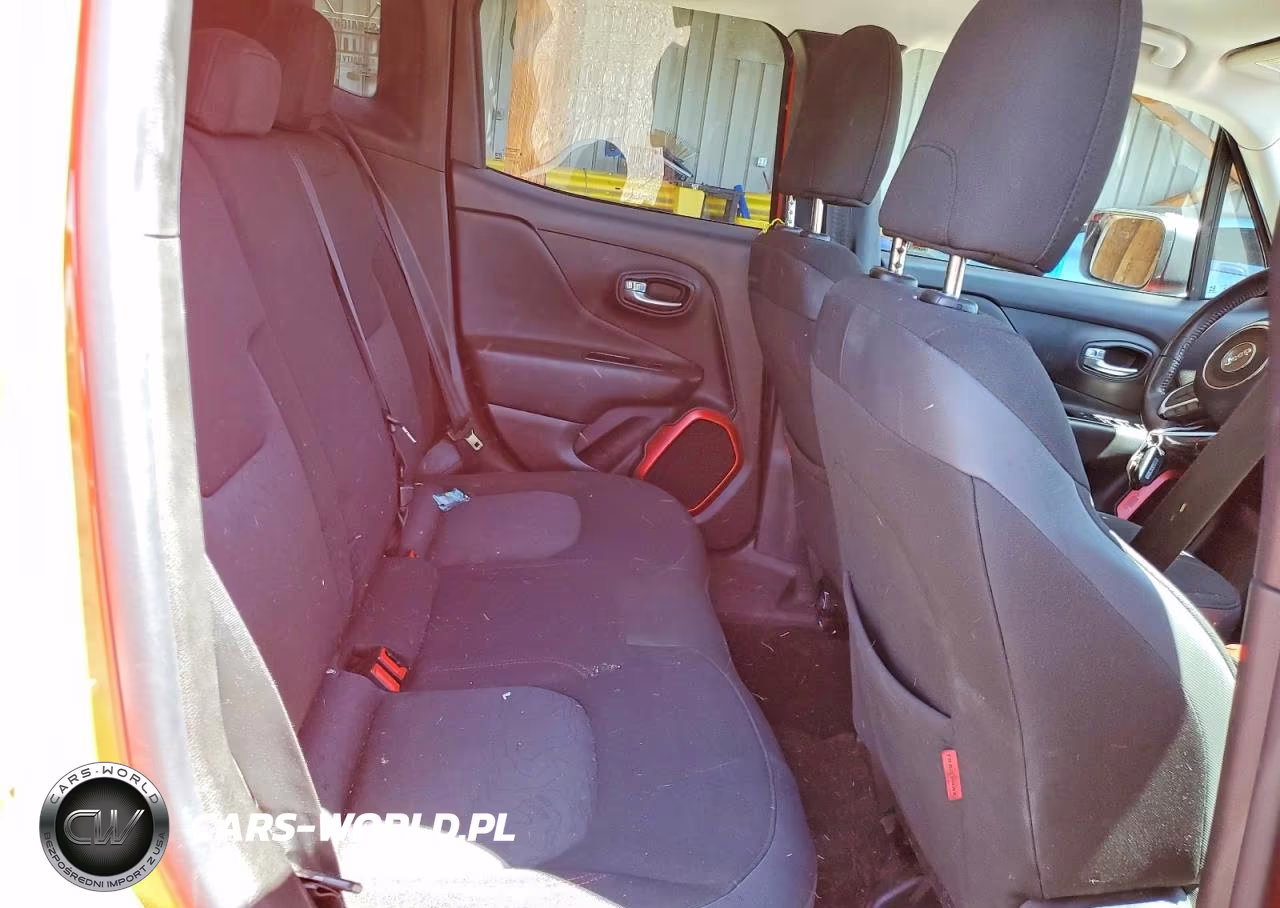 2017 Jeep Renegade Trailhawk VIN:ZACCJBCB8HPE52464 - 10