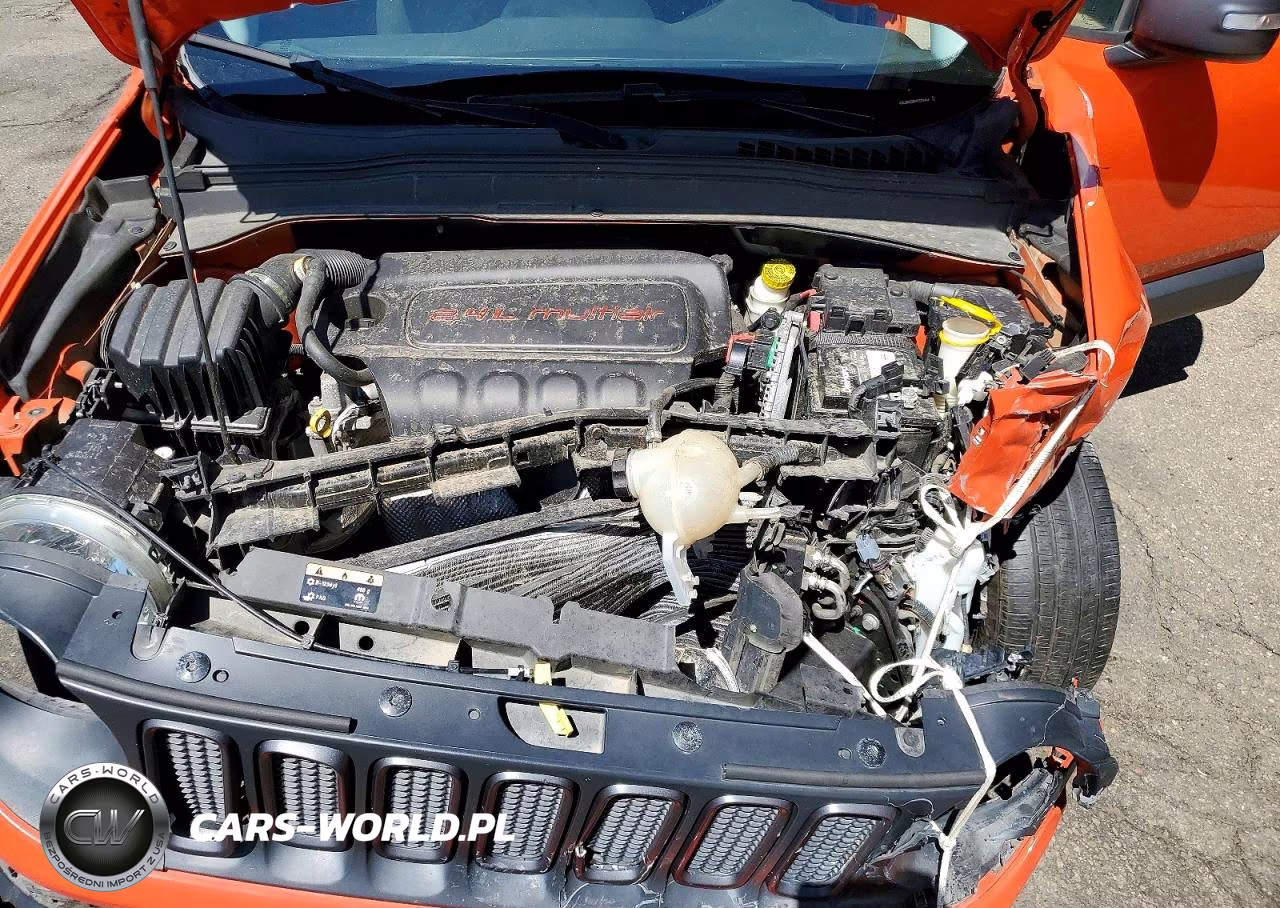 2017 Jeep Renegade Trailhawk VIN:ZACCJBCB8HPE52464 - 11